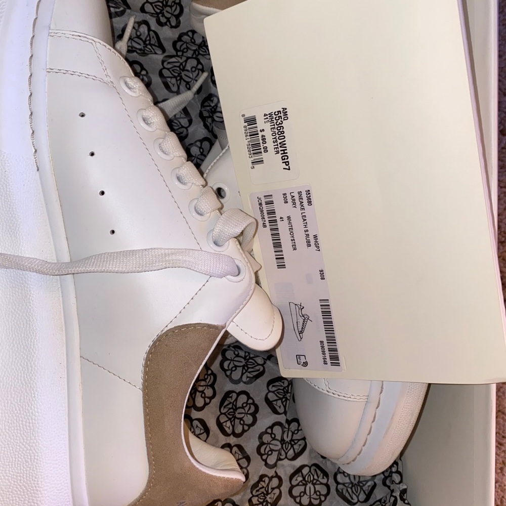 AMQ white/oyster